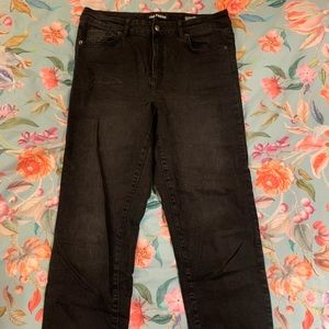 Joe Fresh black cropped mom jeans